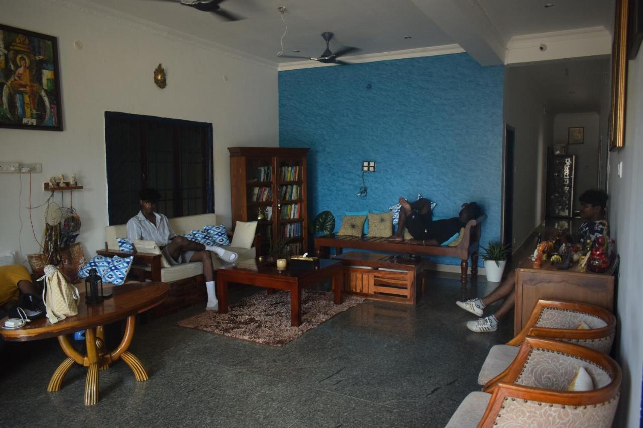 فندق Travstel & Casa De Neel بونديتْشيري المظهر الخارجي الصورة