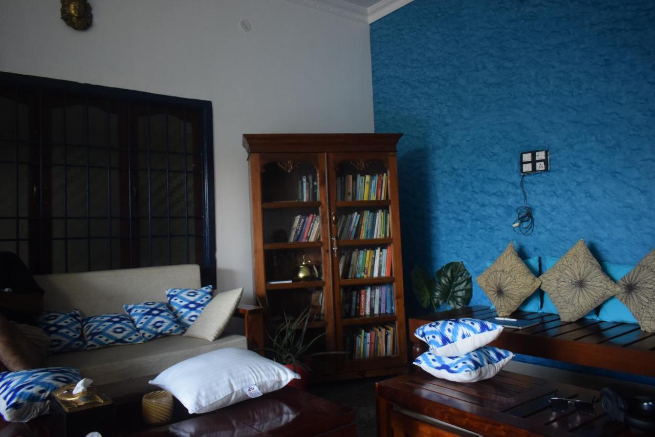 فندق Travstel & Casa De Neel بونديتْشيري المظهر الخارجي الصورة