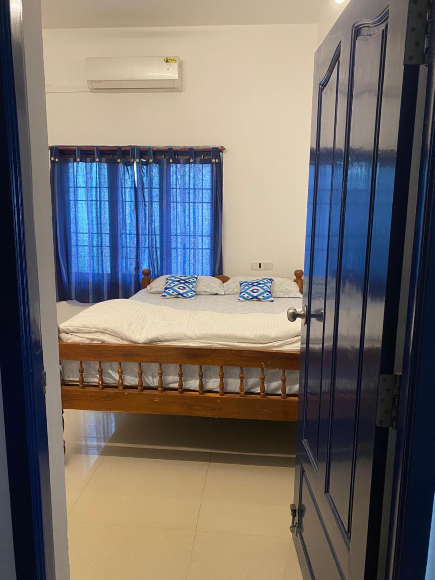 فندق Travstel & Casa De Neel بونديتْشيري المظهر الخارجي الصورة
